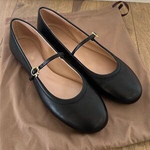 Gianvito Rossi Black Leather Flats with Strap